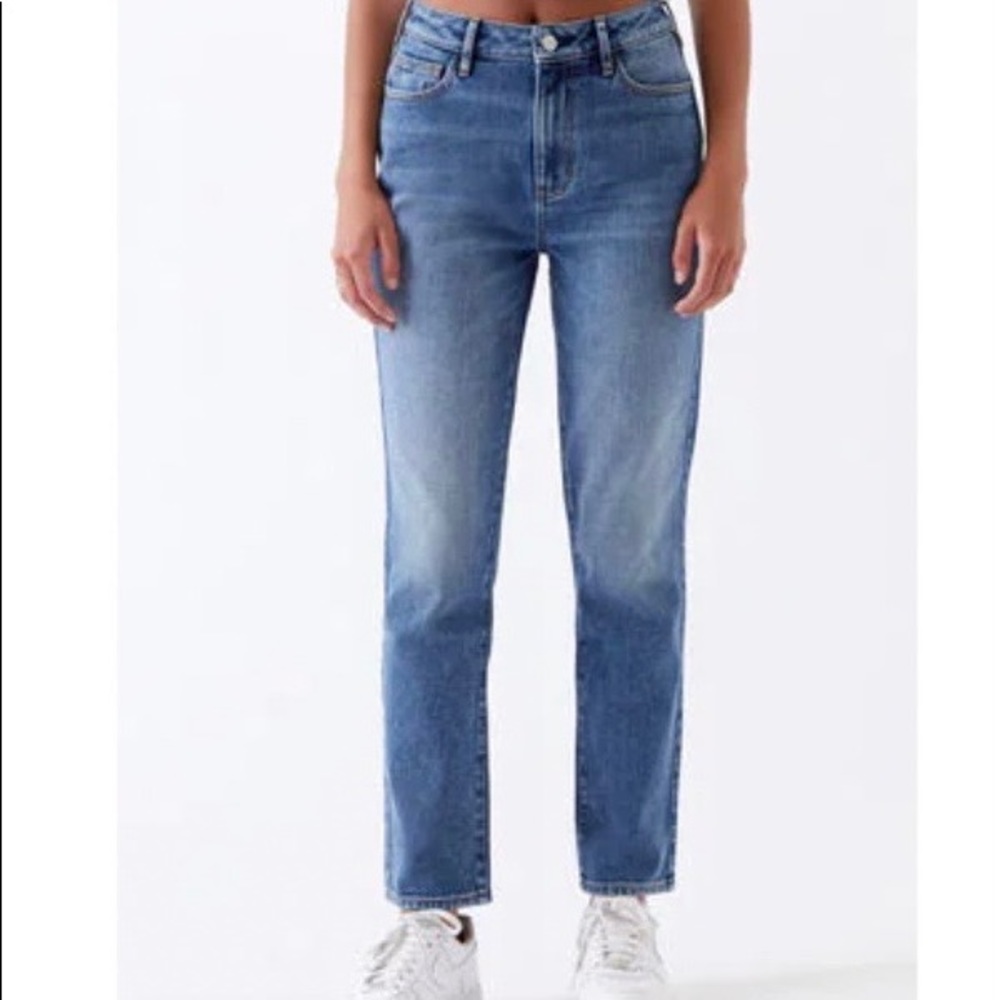 PacSun Medium Indigo Mom Jeans